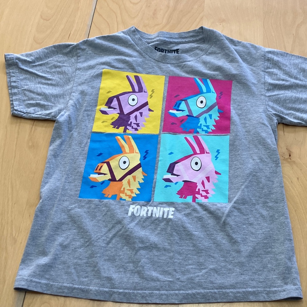 Fortnite Kids Graphic Llama Tee - Gray with‎ Multicolor Design Size 8